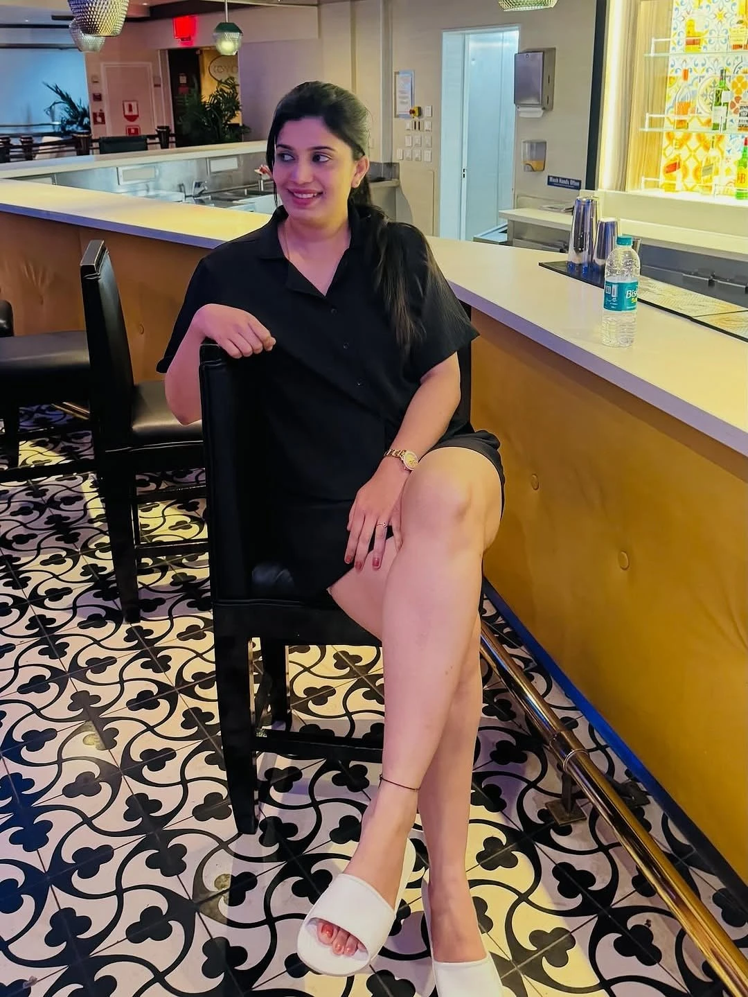 Sunny – Indian escort in Mumbai — 1 / 4