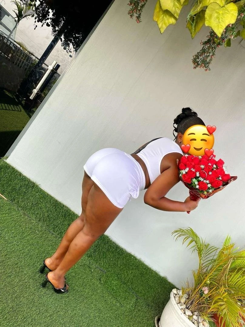 bibi – Ghanaian escort in Lomé — 4 / 6