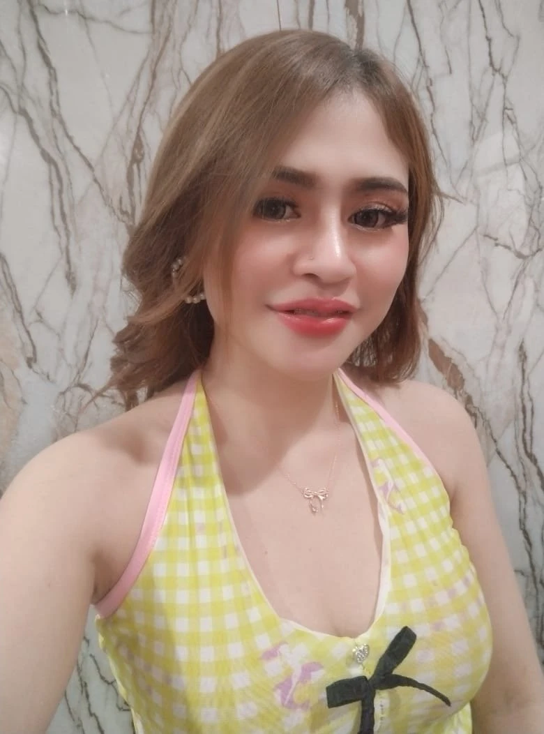 Cathy – Thai escort in Gurgaon — 2 / 6