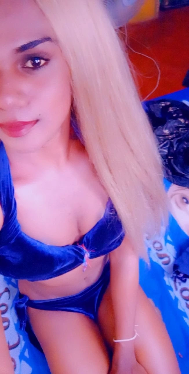 Renata shemale – Sri Lankan escort in Colombo — 4 / 5
