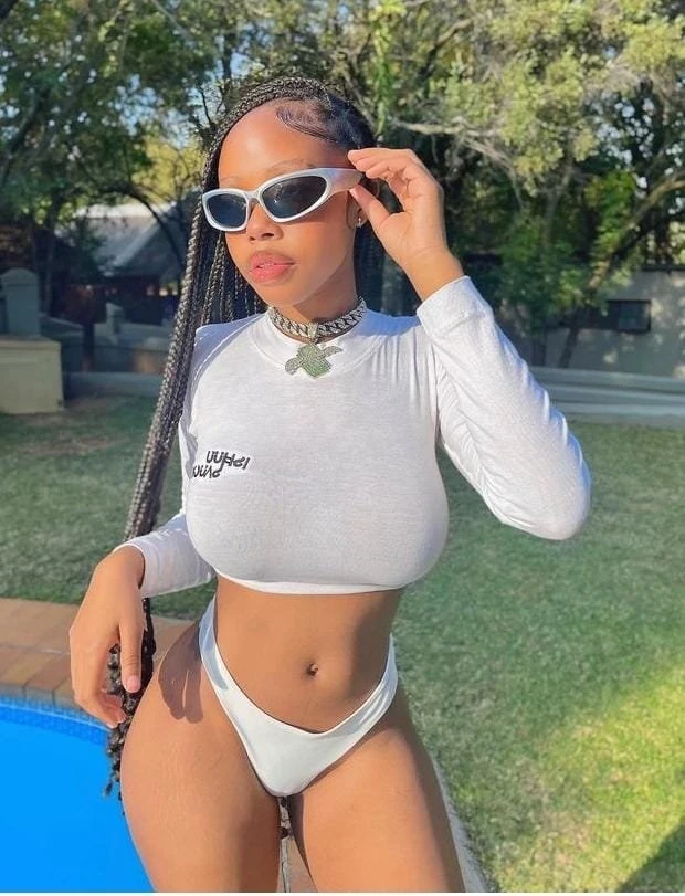 Charity – South African escort in Mumbai — 1 / 6