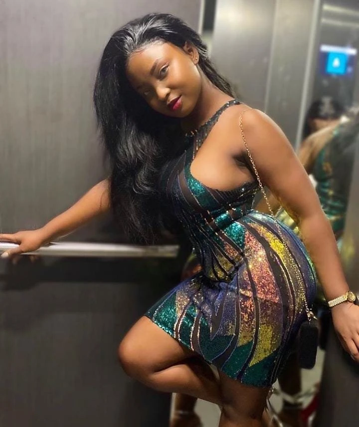 Kendy – South African escort in Beirut — 2 / 5