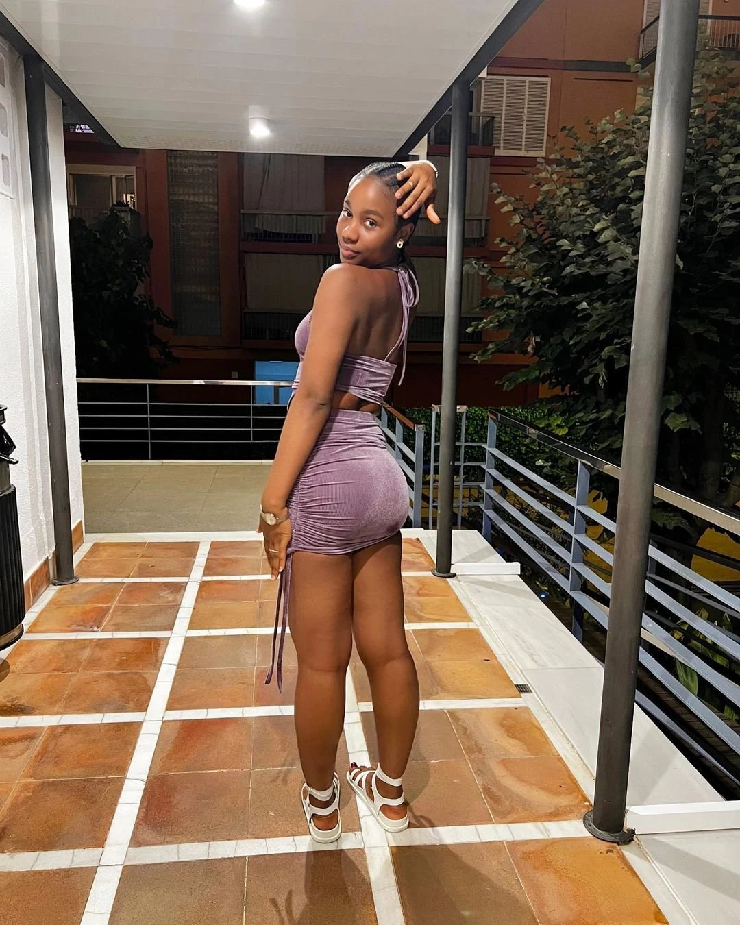 SEXY SLIM EBONY GIRL Sera – Namibian escort in Kathmandu — 2 / 4
