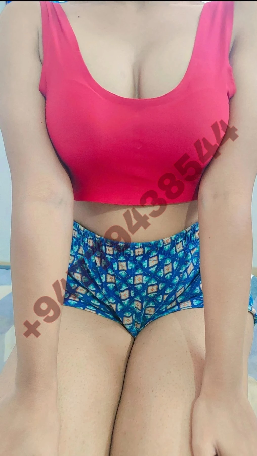 University Girl (Cam / Full) – Sri Lankan escort in Colombo — 5 / 18