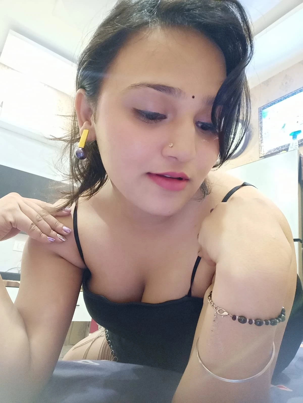 Priya High Profile Escort – Indian escort in Pune — 3 / 5