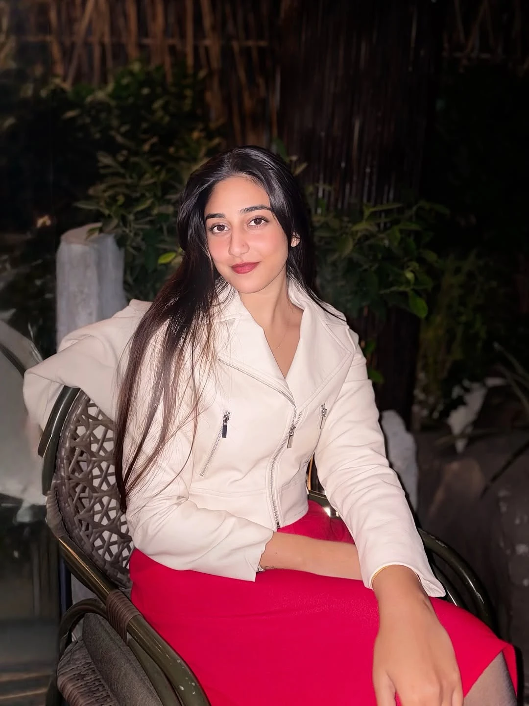 Rutva – Indian escort in Navi Mumbai — 2 / 3