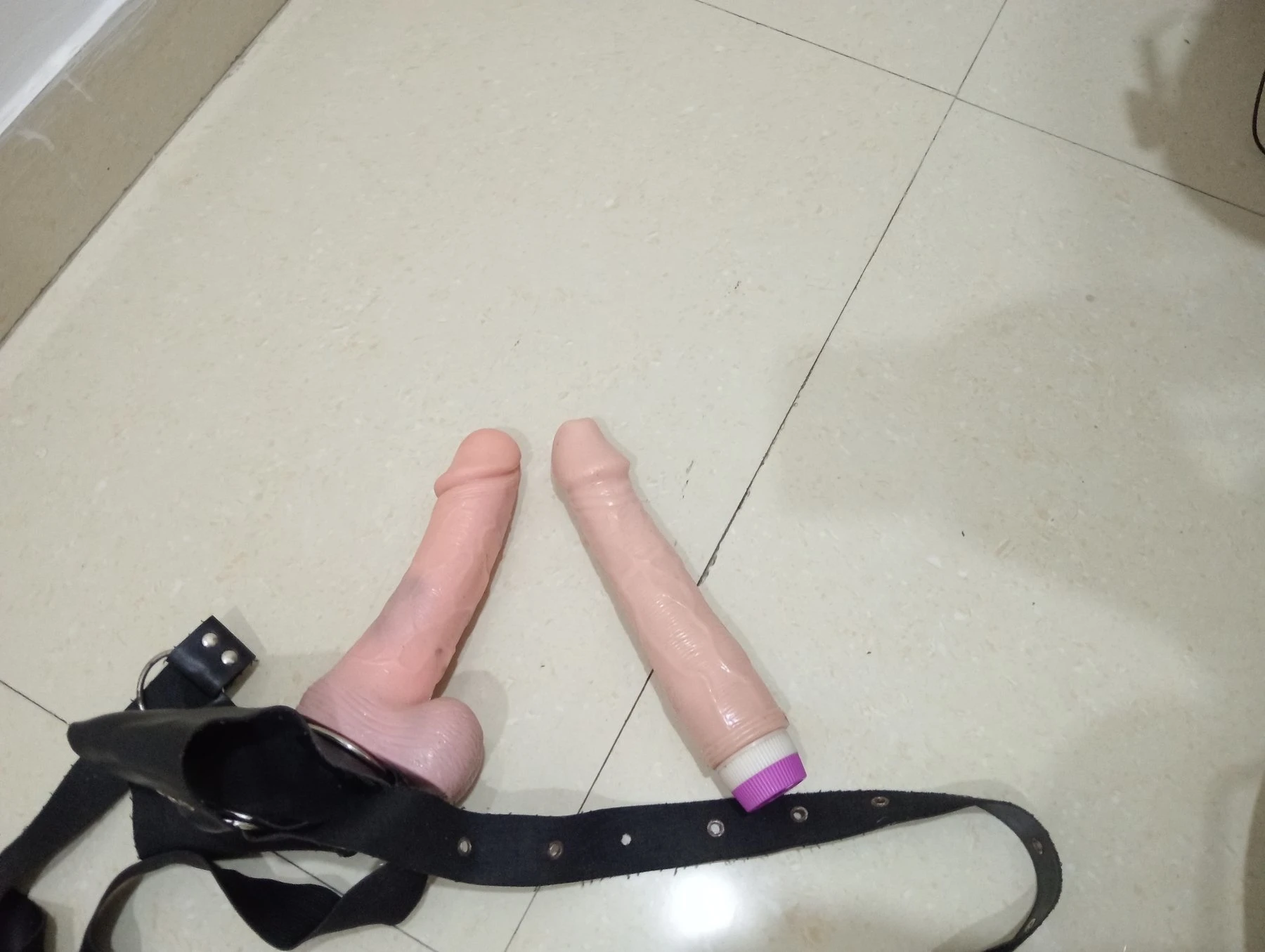 Known as assliker,a dominant Veronica – Jamaican escort in New Delhi — 2 / 12