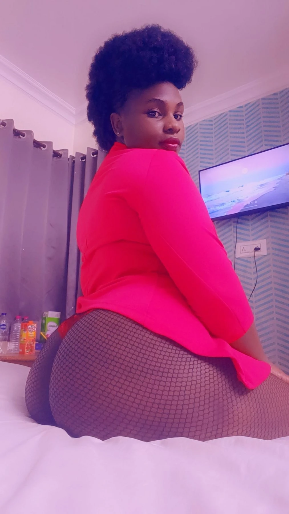 Da Black Queen Herself – Zimbabwean escort in New Delhi — 3 / 10