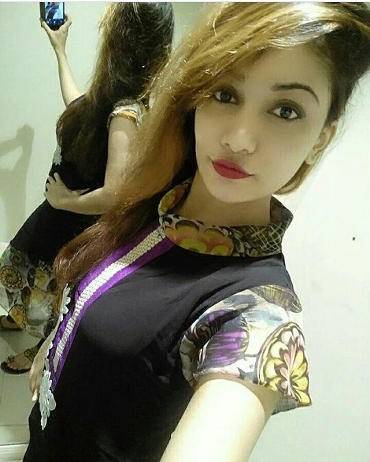 Noor Butt – Pakistani escort in Karāchi — 12 / 13