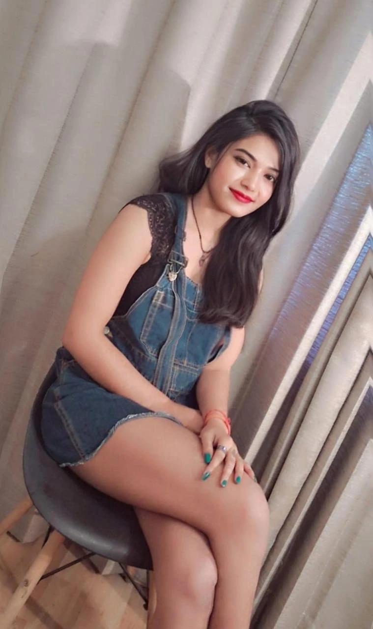 Verified nude cam/real meet – Indian escort in Kolkata — 1 / 4