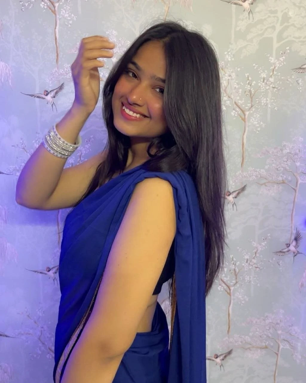 Reshmi – Indian escort in Bangalore, Escort, Banga