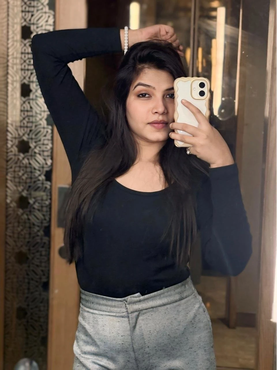 Nidhi Independent Girl Incall Available – Indian escort in New Delhi — 4 / 5