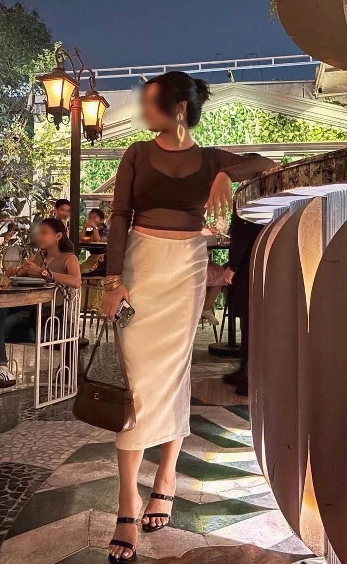 Suhana- In Person and Virtual Elegance – Indian escort in New Delhi — 4 / 6