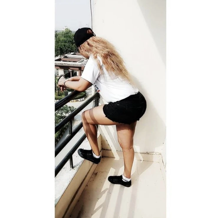 Fettyonce – Tanzanian escort in Noida — 3 / 4