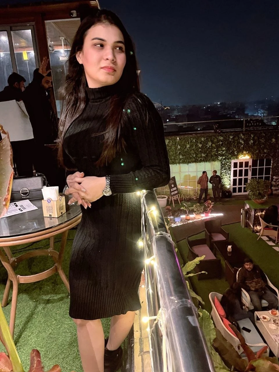 Tanya Patel Available – Indian escort in Mumbai — 12 / 16