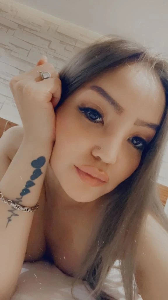 Luiza Sexy Russian Girl in Delhi – Russian escort in New Delhi — 3 / 17