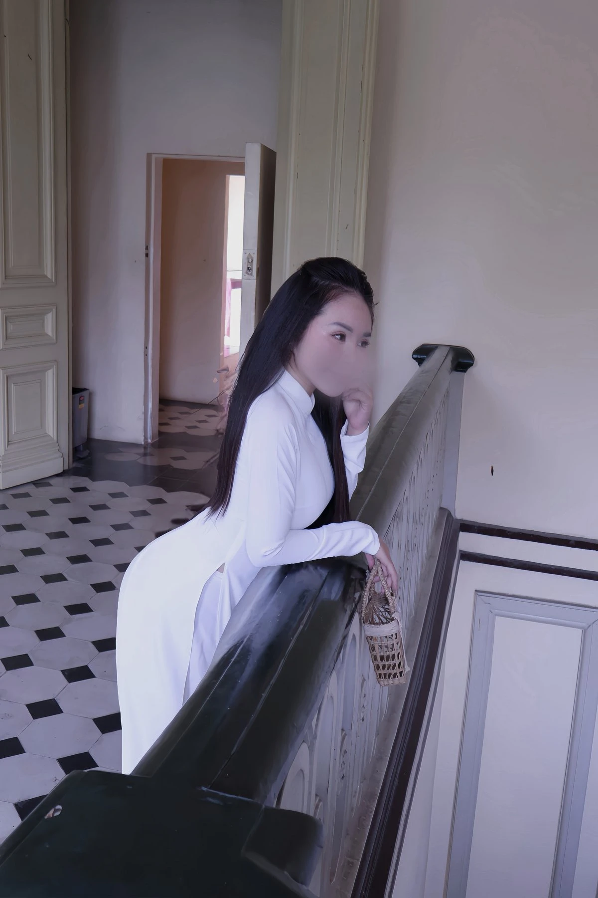 Lily - Available Hcmc – Vietnamese escort in Ho Chi Minh City — 10 / 17