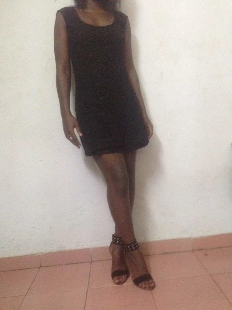 Caroline – Ivorian escort in Abidjan — 2 / 5