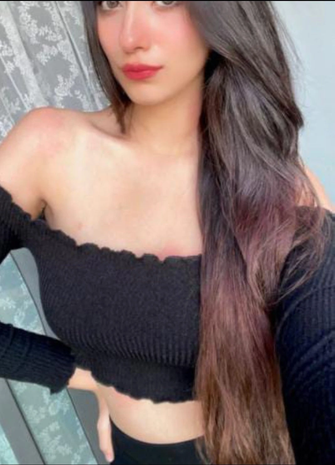 Neha Singh (Cam Show and Real Meet) – Iranian escort in Pune — 3 / 5