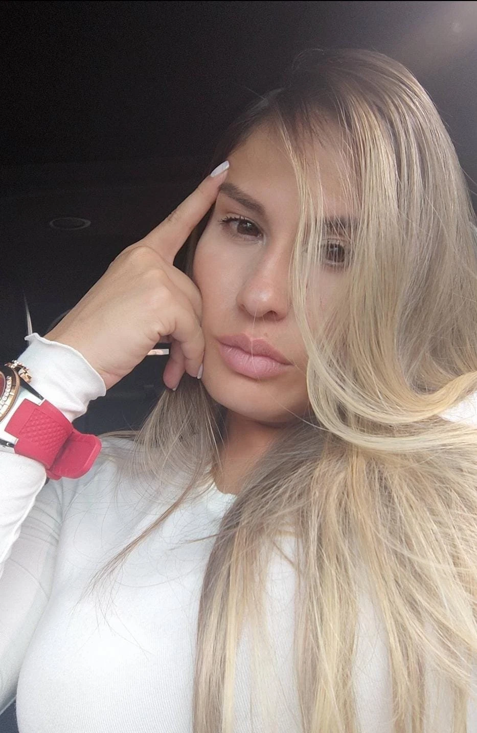 Sonia – Venezuelan escort in Beirut — 4 / 5