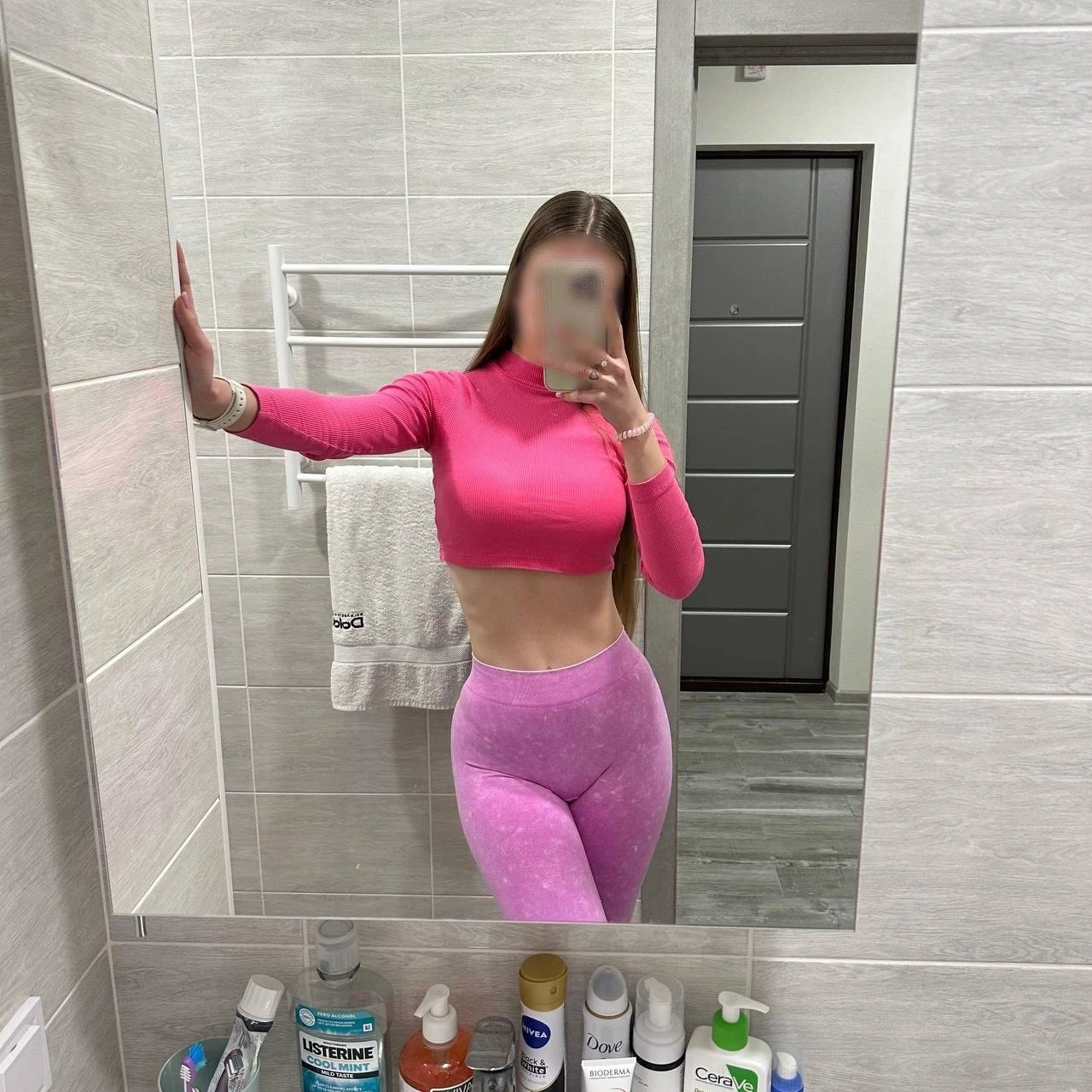 Арина – Ukrainian escort in Kiev — 3 / 5