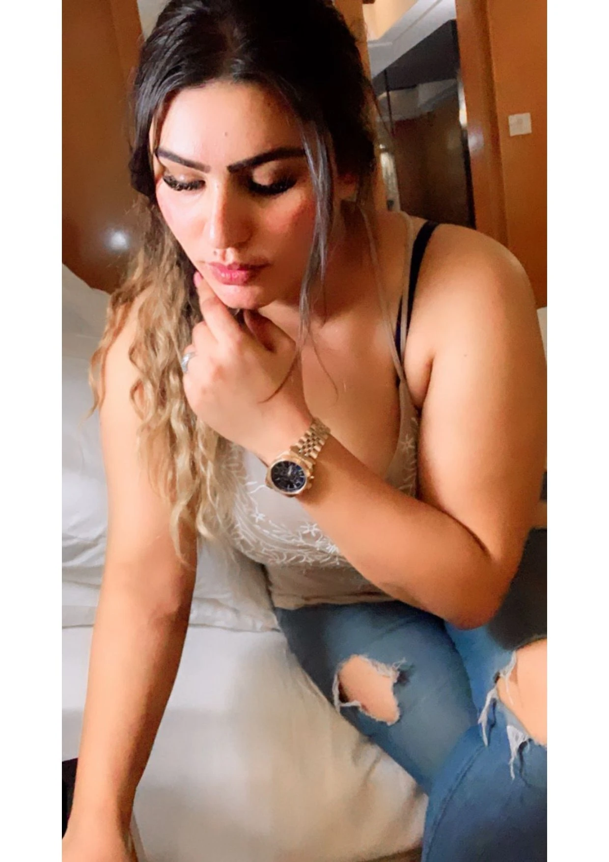 Meenal Kaur – Indian escort in Mumbai — 5 / 6