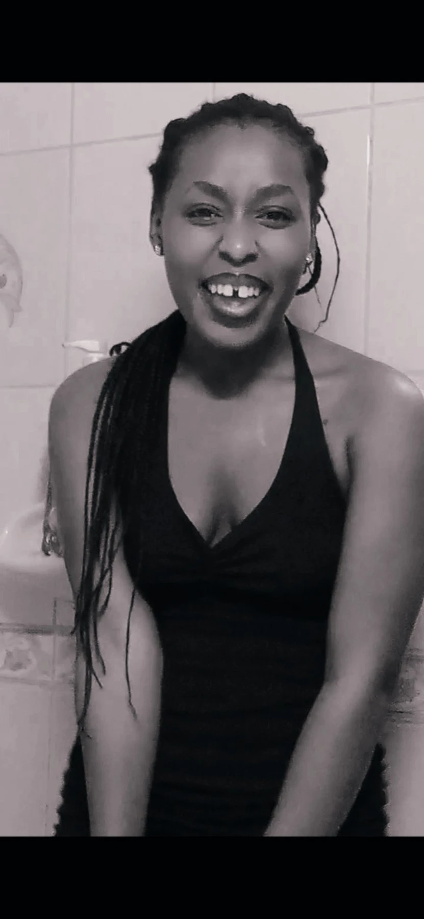 Slim Babe – Kenyan escort in Kathmandu — 2 / 3