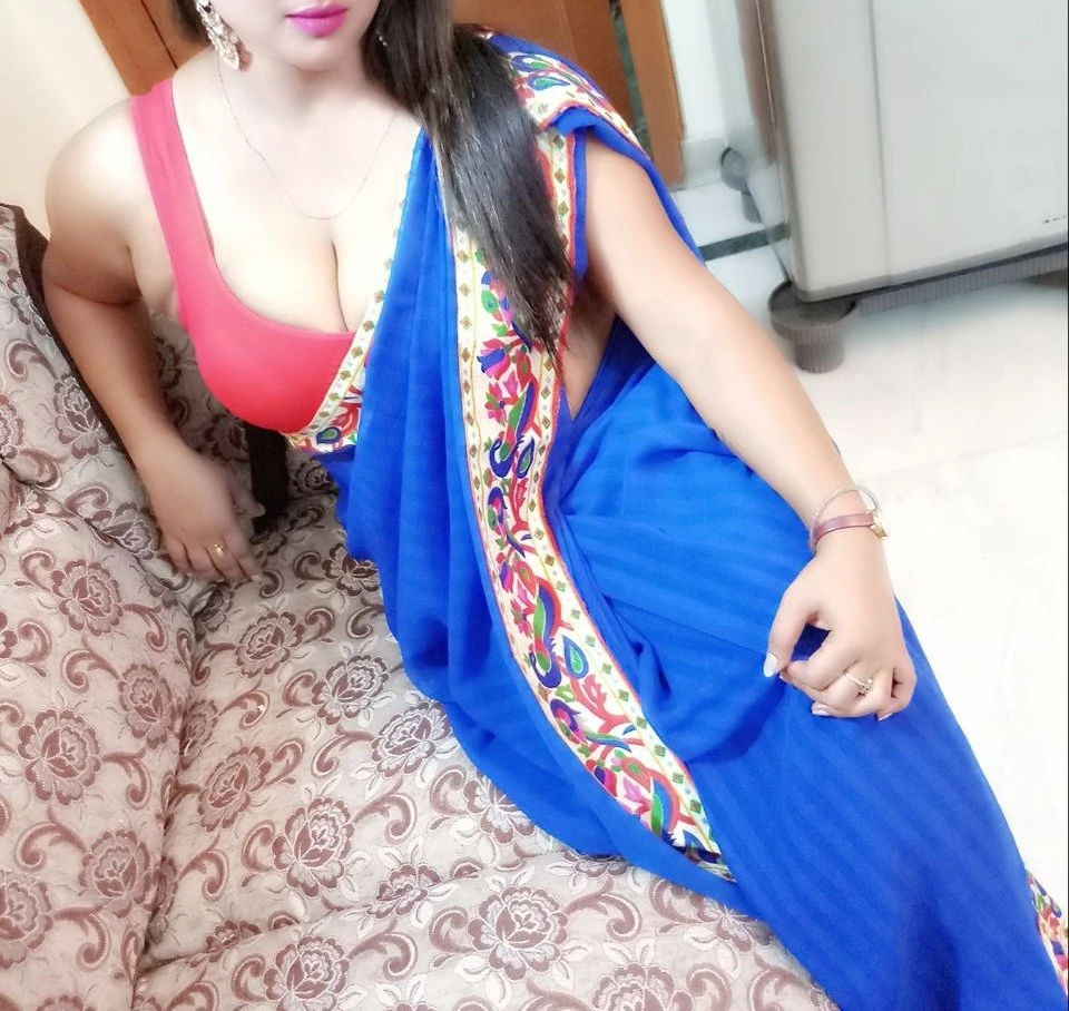 Neha Singh – Indian escort in New Delhi — 2 / 5