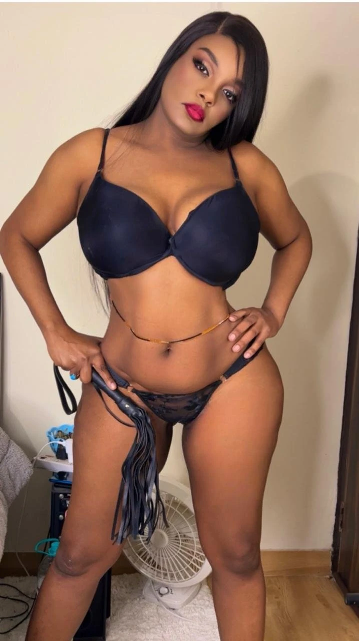 Shami – Ethiopian escort in Kochi — 2 / 14
