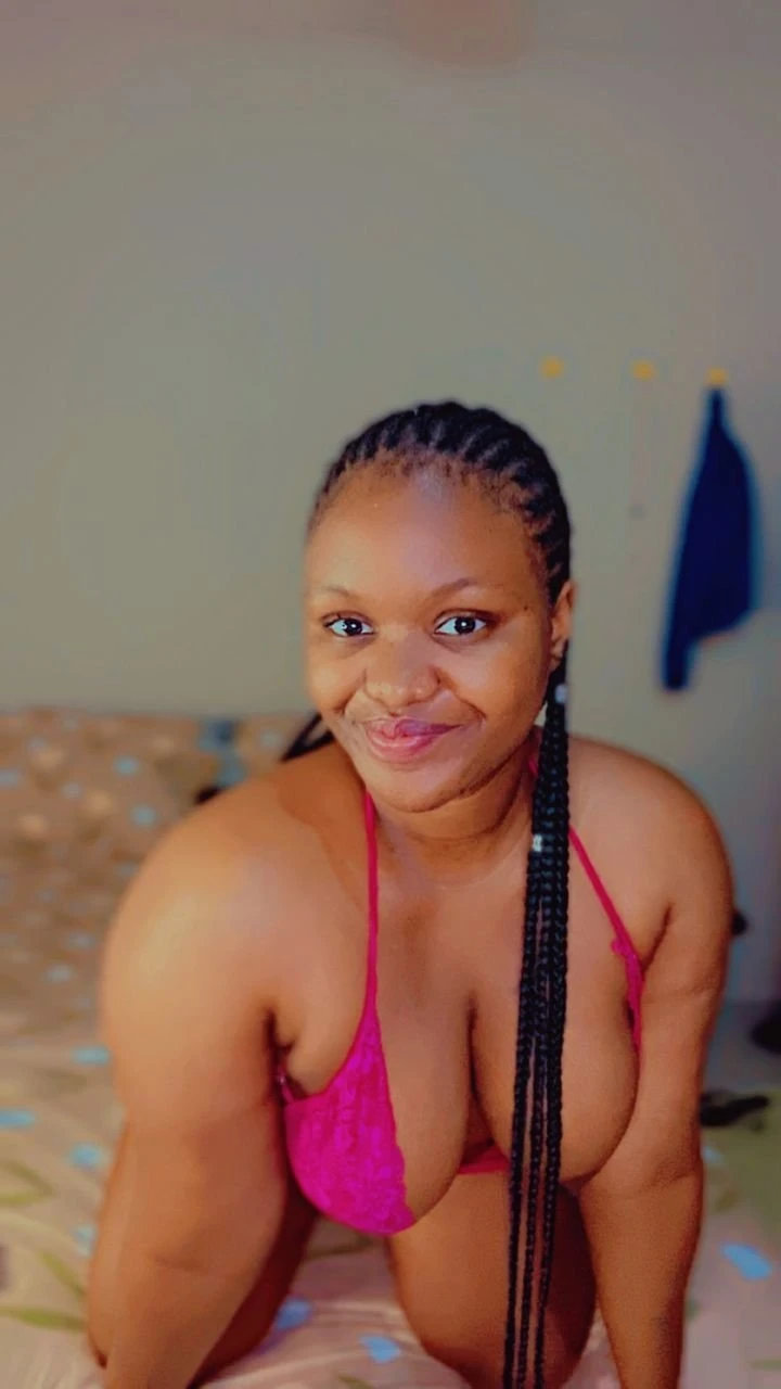 CUTE BIG TITTY SEX Queen pattaya – Kenyan escort in Noida — 4 / 7