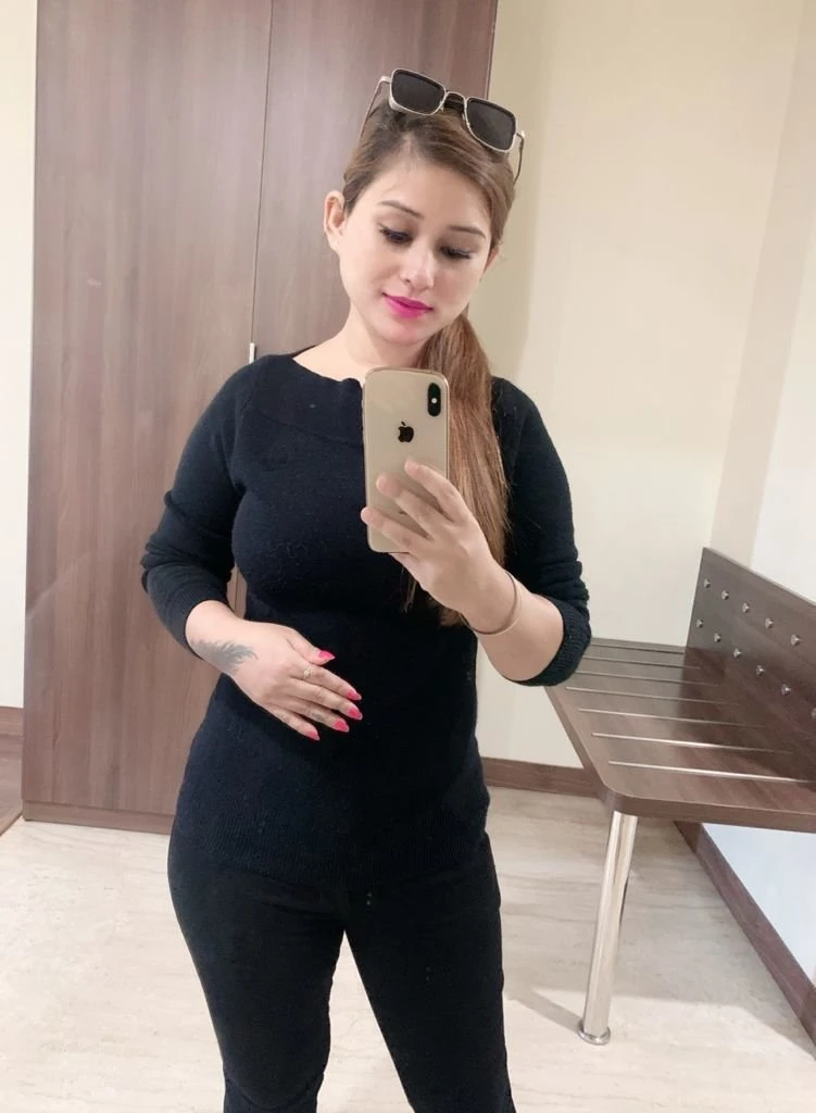 Russian and Indian Model Real Meet – Indian escort in Navi Mumbai — 4 / 5