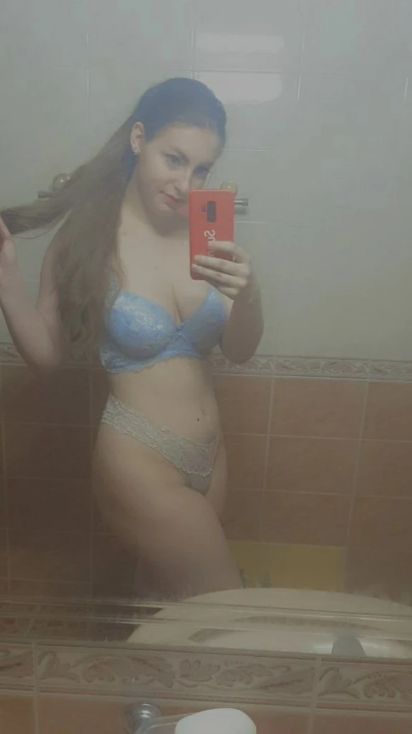 Jolie – Dutch escort in Seoul — 3 / 7