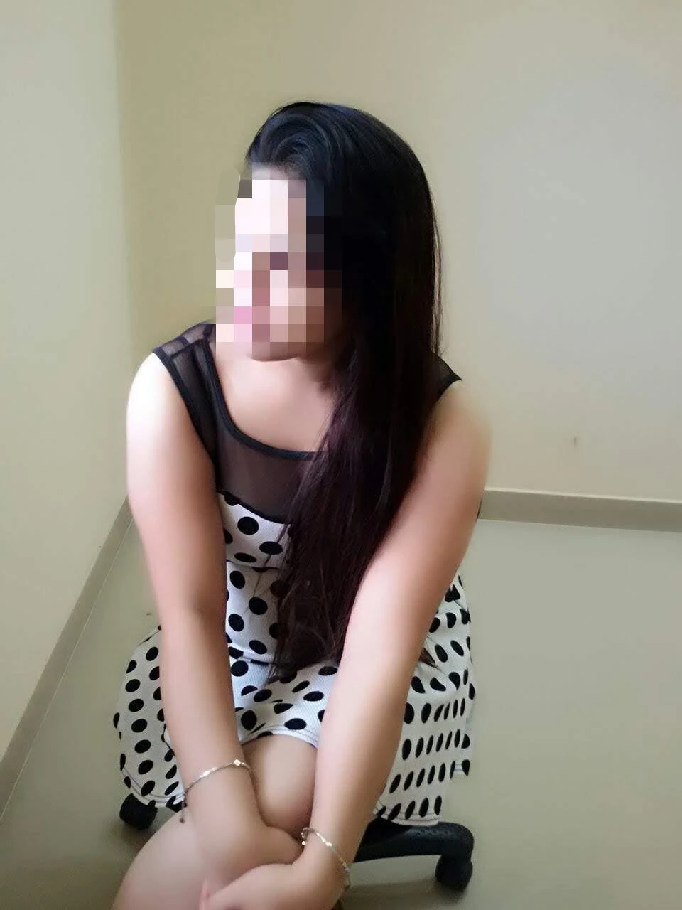 Cam Princess & real meet – Indian escort in Kolkata — 2 / 4