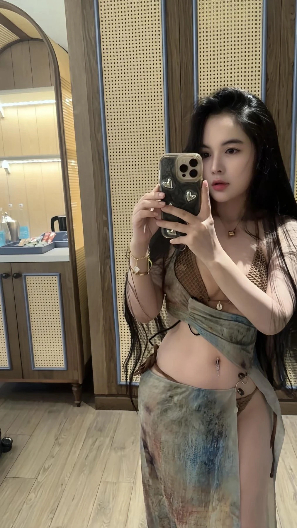 Emily Like Penis 58$ Full Serivice – Vietnamese escort in Da Nang — 5 / 9