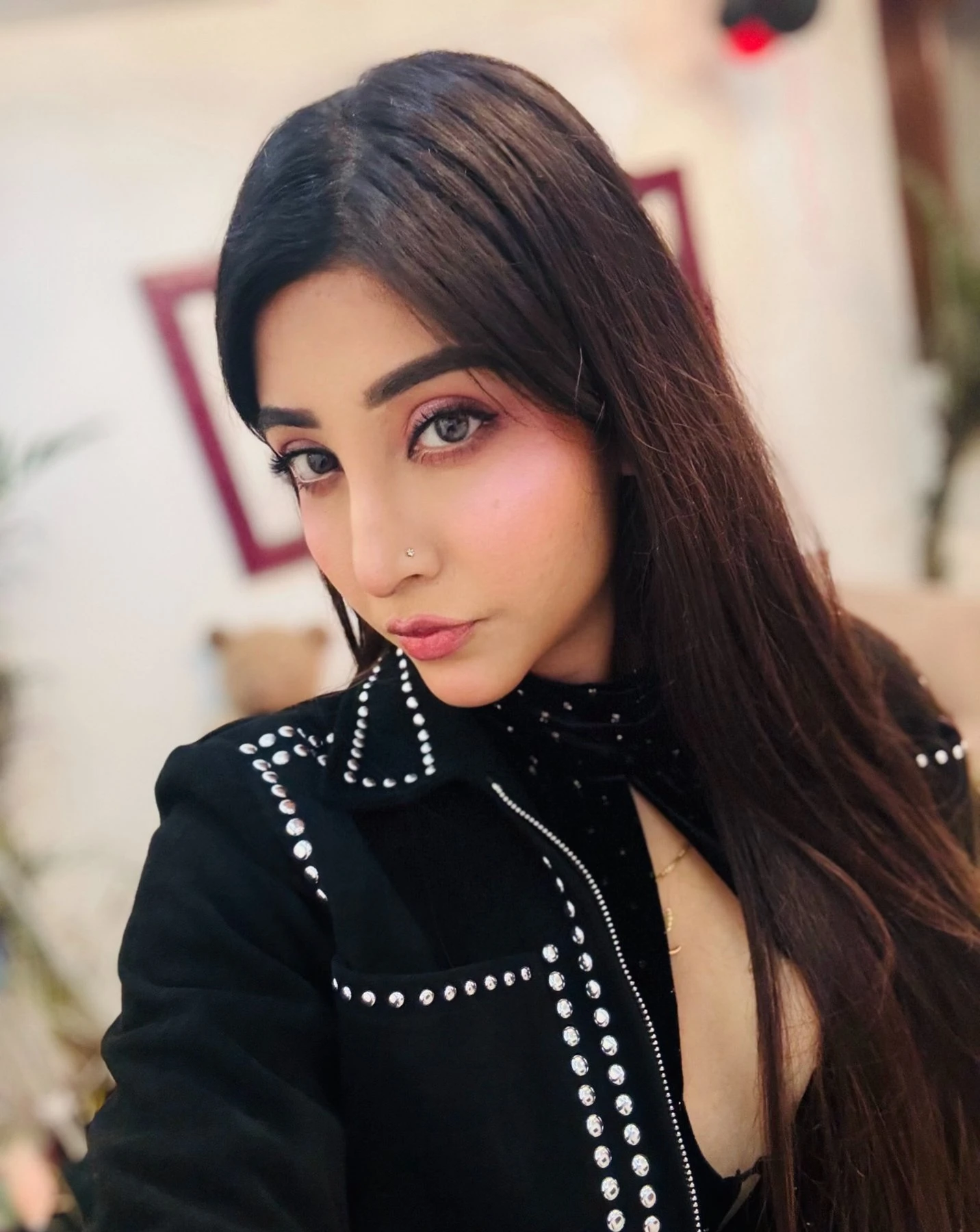 🧿Rukmani cam girl for u 🧿 – Indian escort in New Delhi — 23 / 24