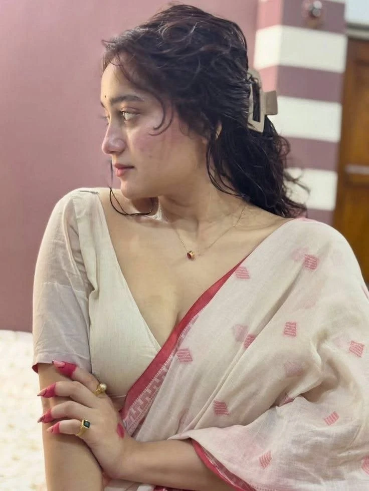 Abhilasha Escrot Sarvice – Indian escort in Hyderabad — 2 / 3