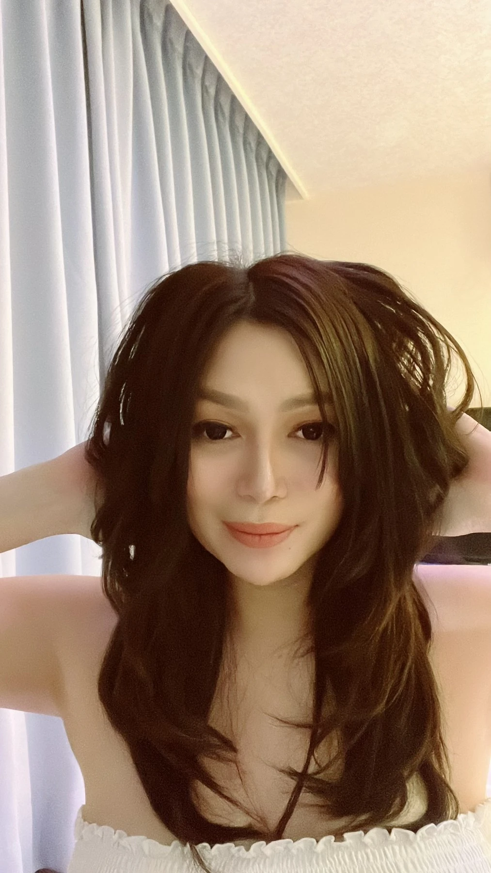 Lexi Sweet – Malaysian escort in Macao — 2 / 4