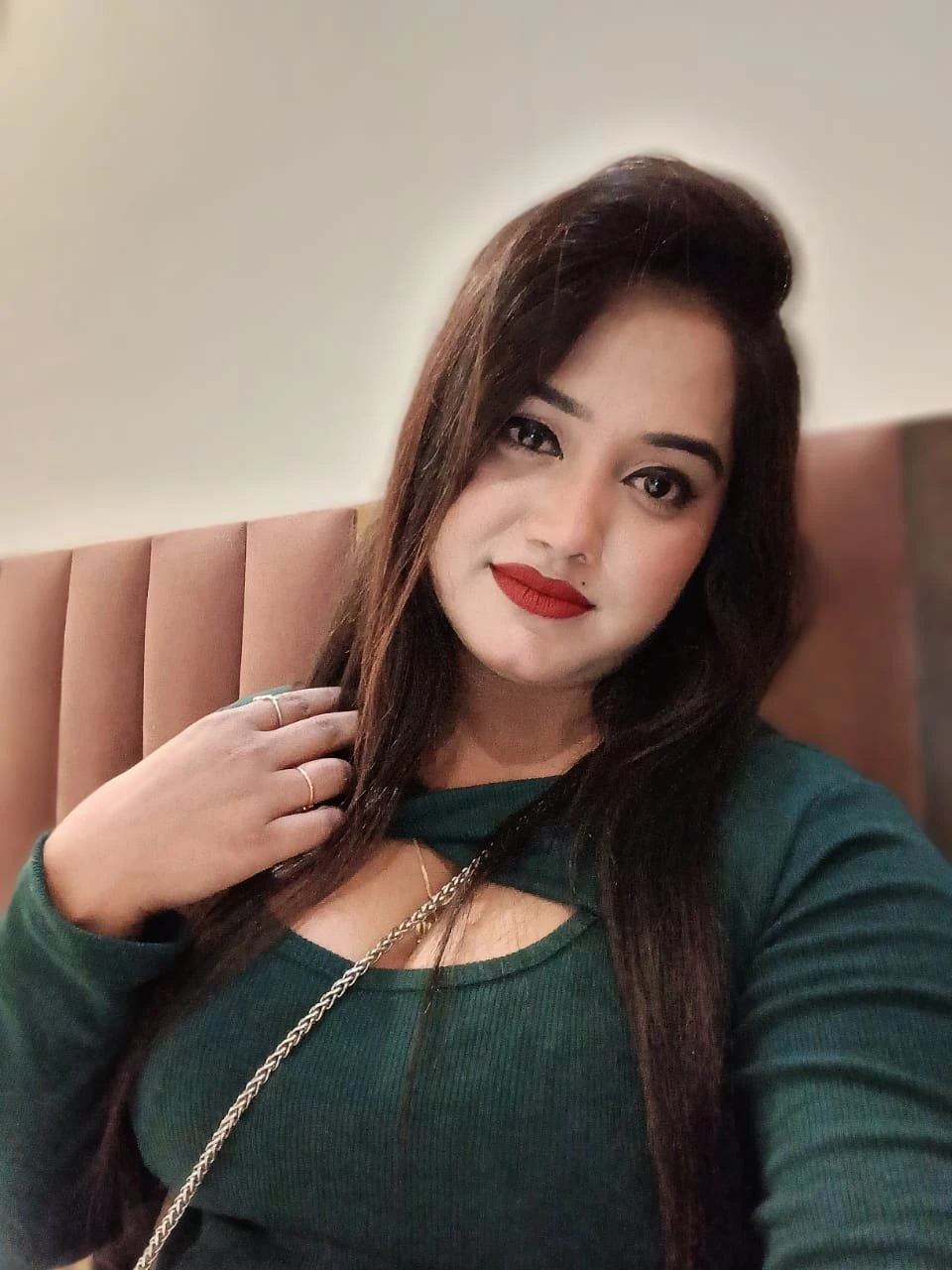 Ameesha Arora – Indian escort in New Delhi — 4 / 5