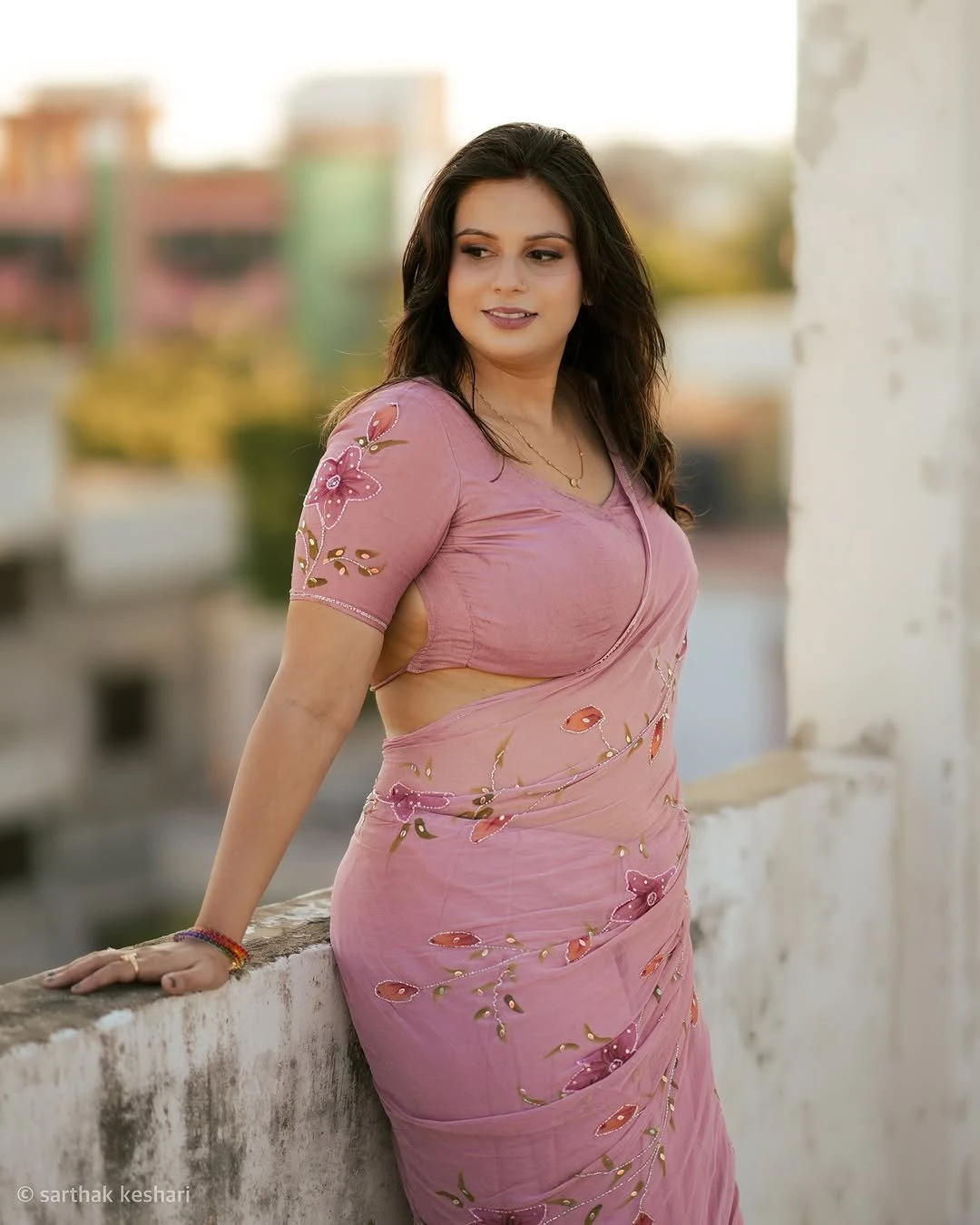 Hiral – Indian escort in Mumbai — 3 / 4