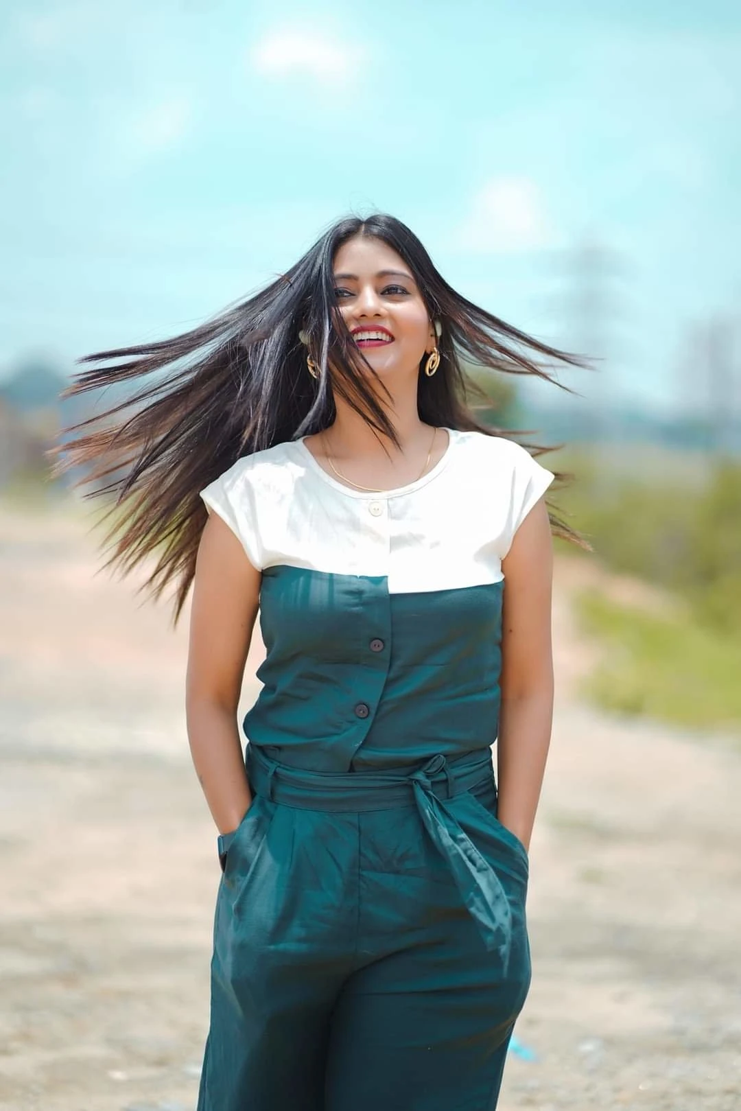 Anamika – Indian escort in Hyderabad — 2 / 6