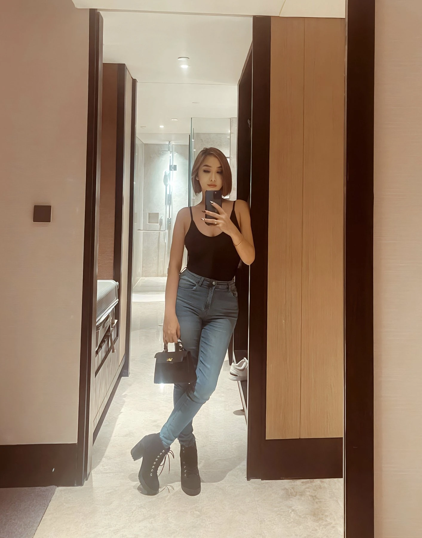 Cecilia – Filipino escort in Seoul — 19 / 31