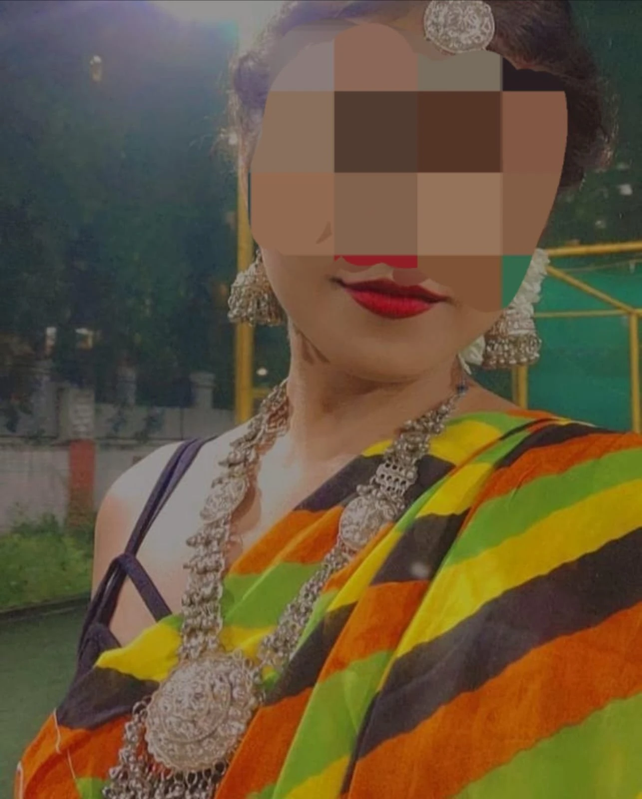 Sushmita Tiwari – Indian escort in Mumbai — 3 / 5