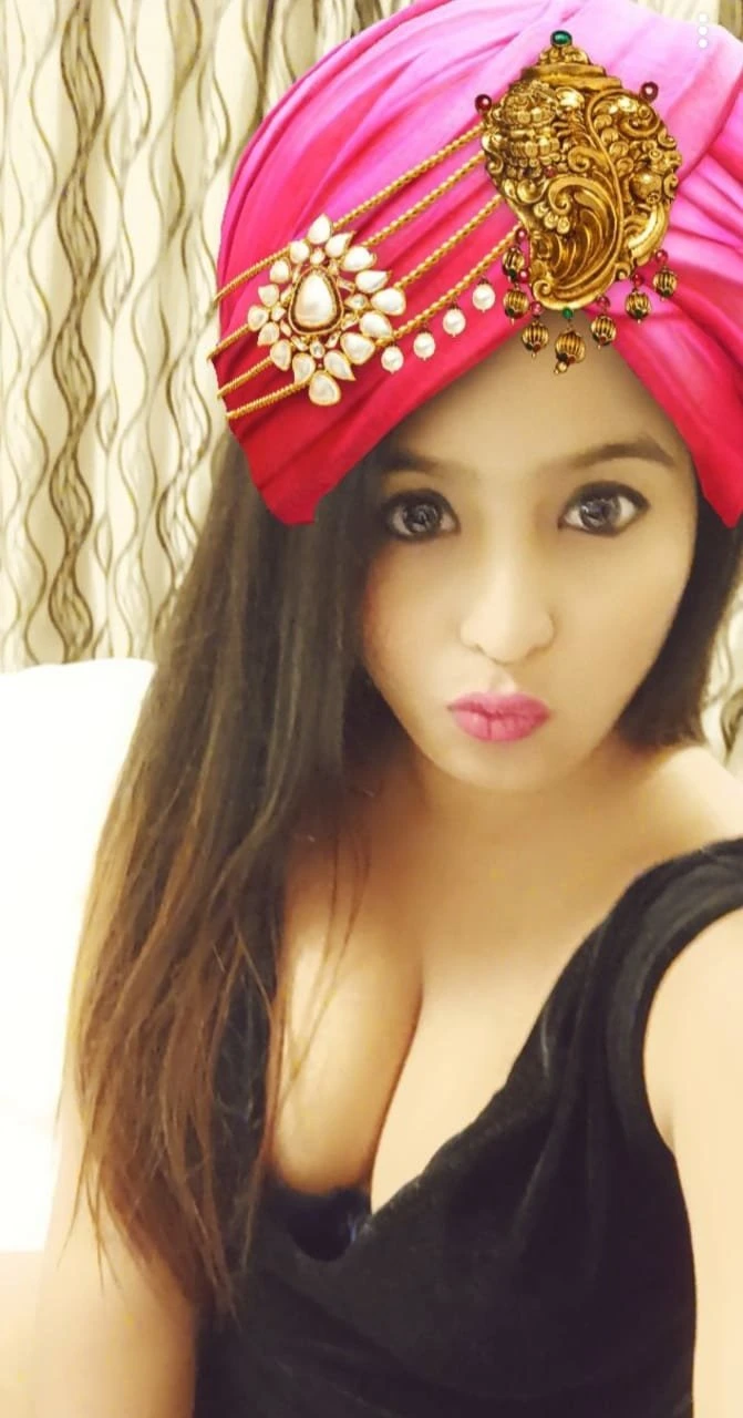 Simmy Web and Real Meet – Indian escort in Navi Mumbai — 2 / 3