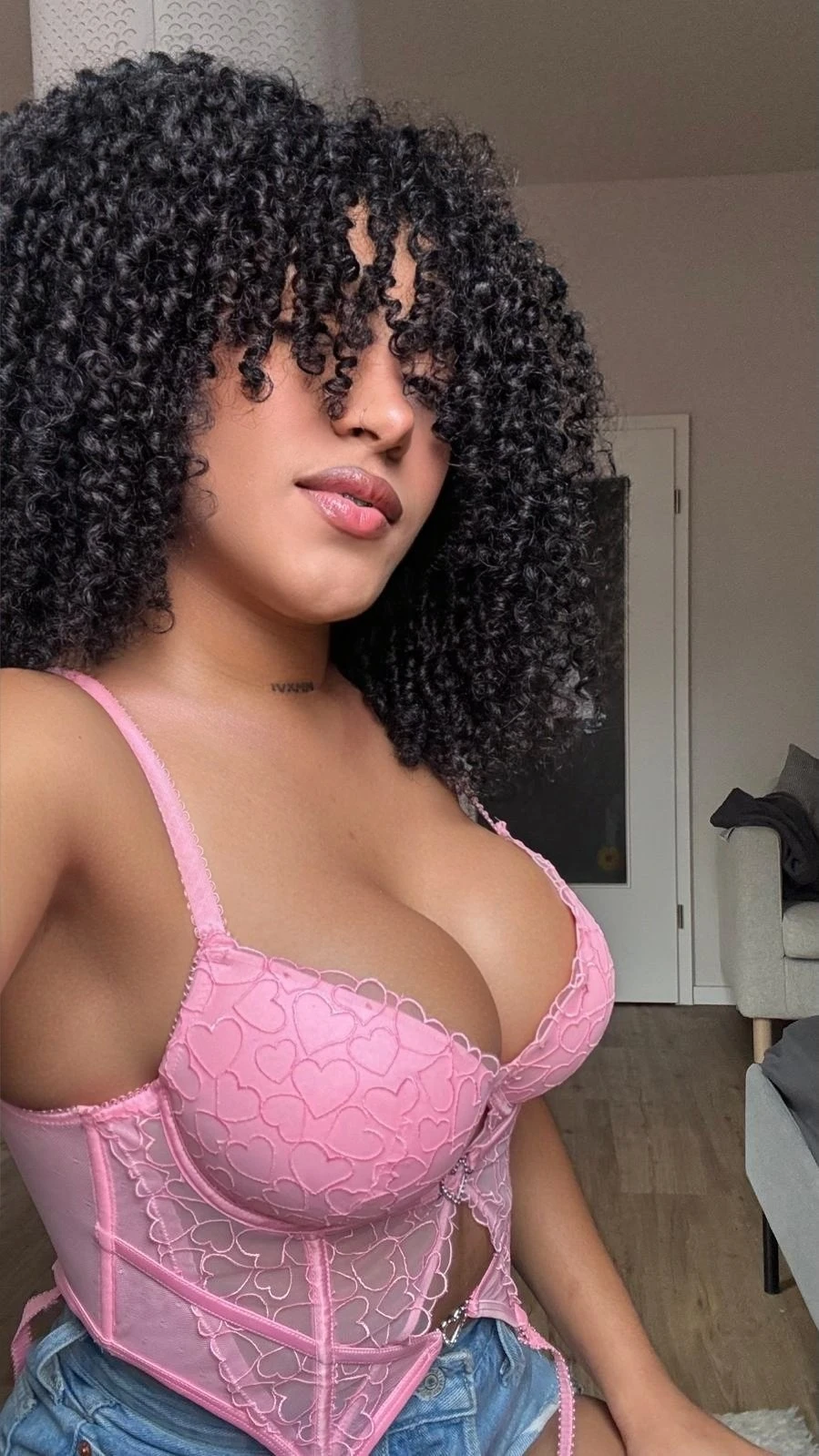 Paulina – Venezuelan escort in Malta — 5 / 9