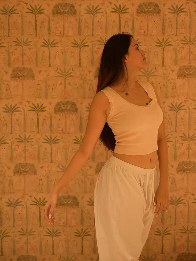 Megha Agrawal – Indian escort in New Delhi — 4 / 8