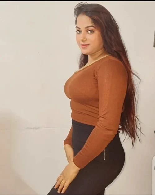 Sweta – Indian escort in New Delhi — 3 / 4