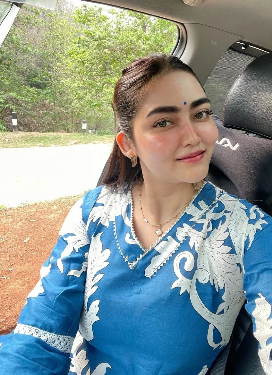 Diya Real Meet Service Genuine – Indian escort in New Delhi — 4 / 5