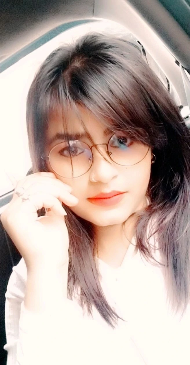 Soni – Indian escort in Mumbai, Escort, Mumbai