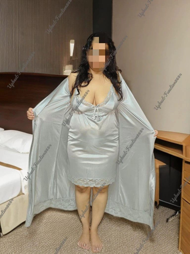 MAAHI independent paid meet/Cam – Indian escort in Mumbai — 11 / 17
