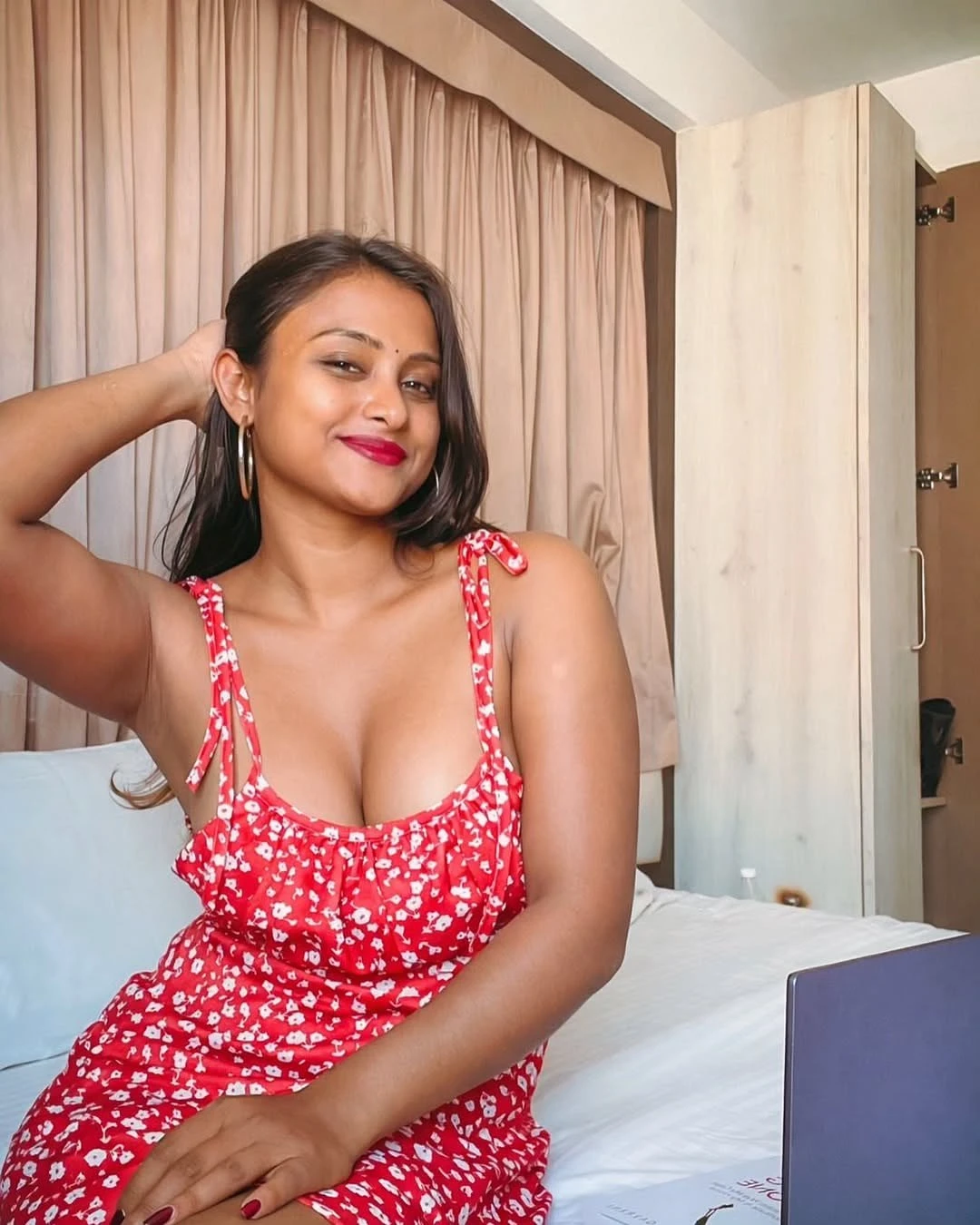 Anjna – escort in Navi Mumbai — 2 / 4